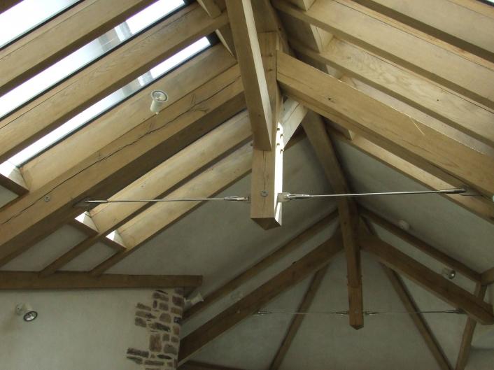 A combination of oak and steel provide the structural frame in this barn conversion.